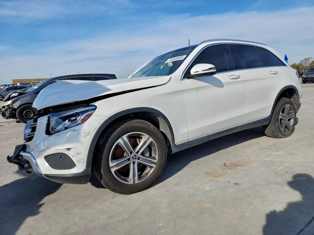 Salvage Mercedes-Benz GLC Image