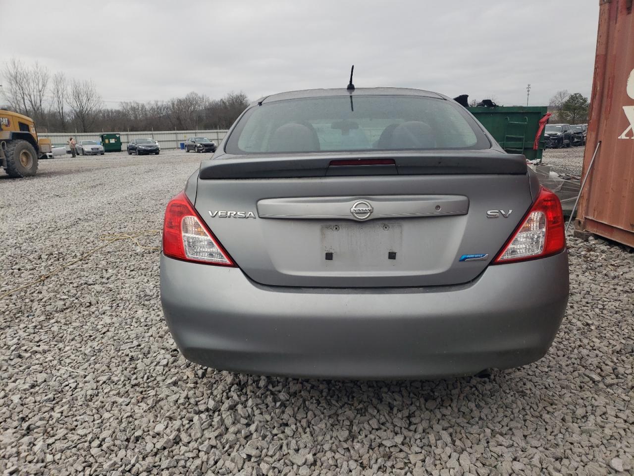 Nissan Versa S