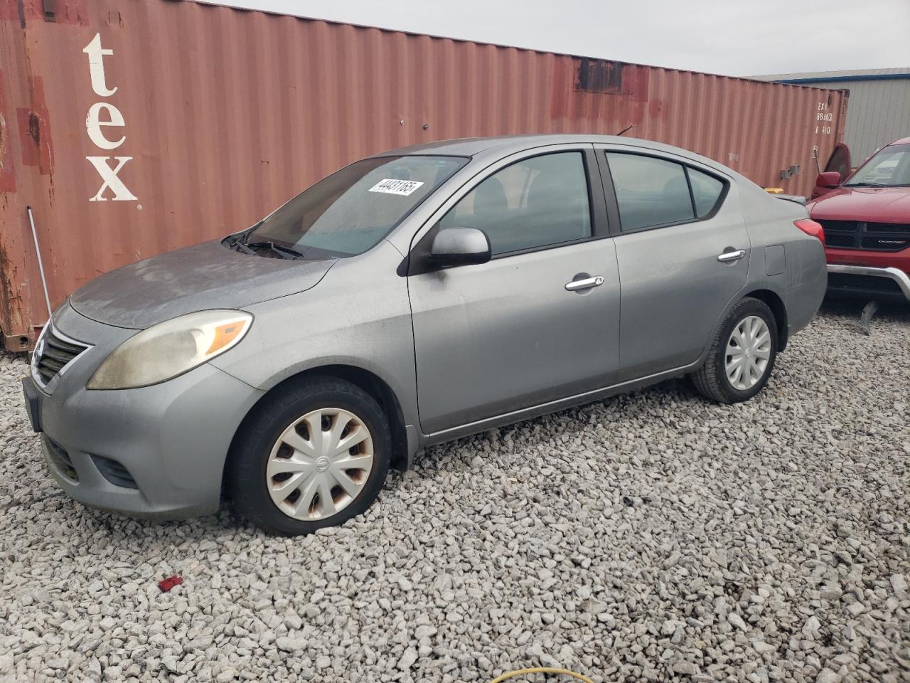 Salvage Nissan Versa Image