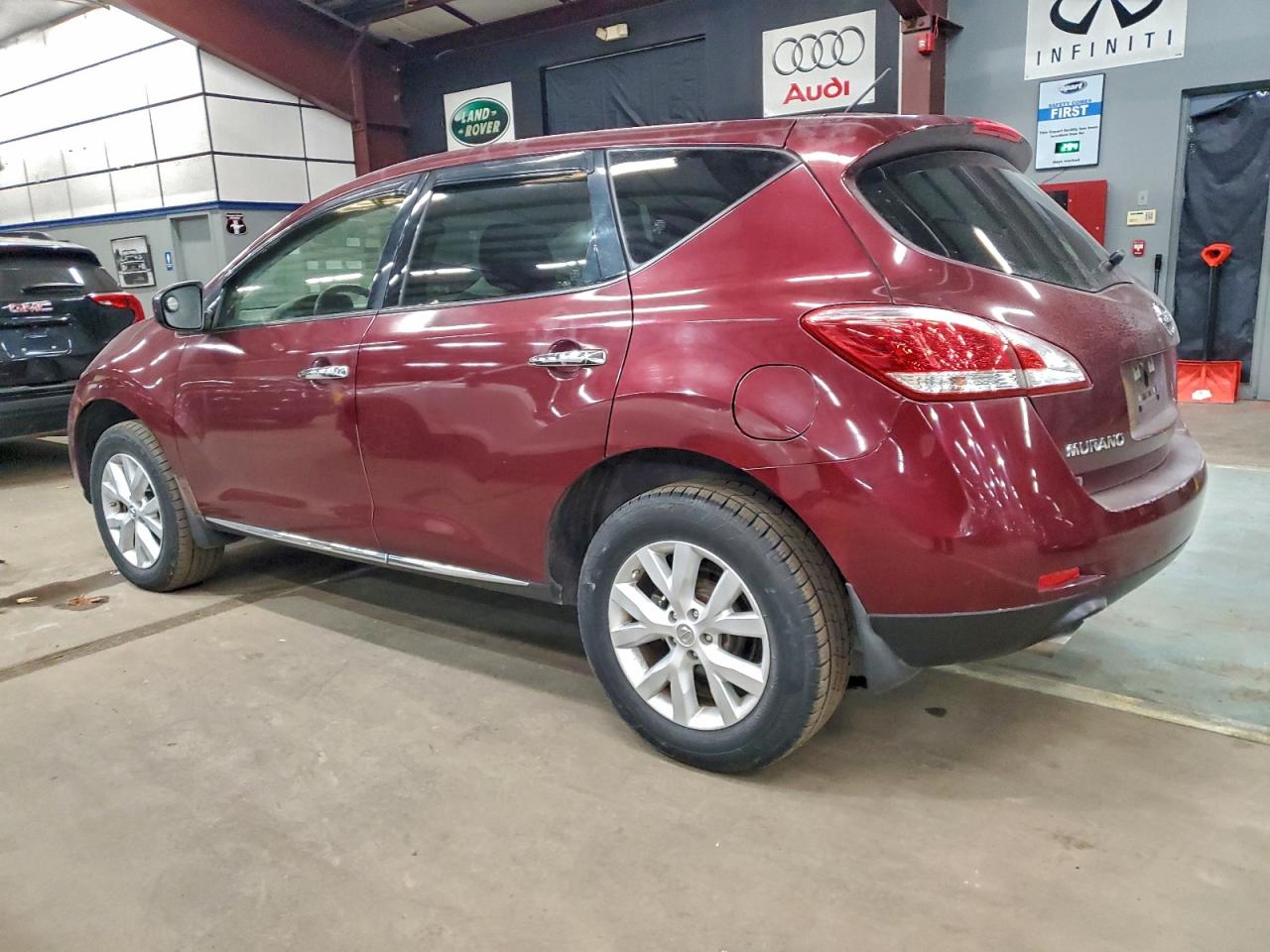 Nissan Murano S
