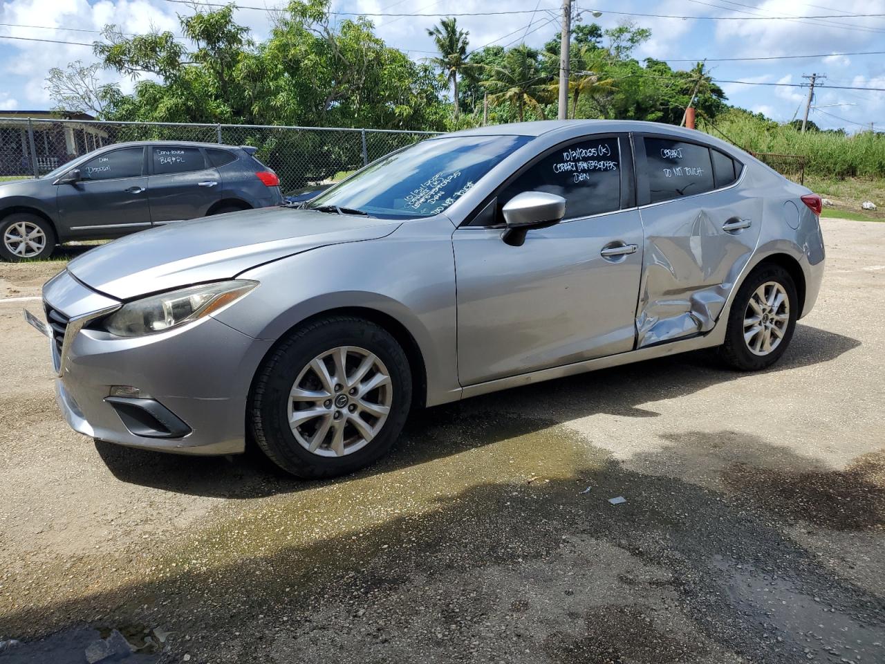 Salvage Mazda 3 Image