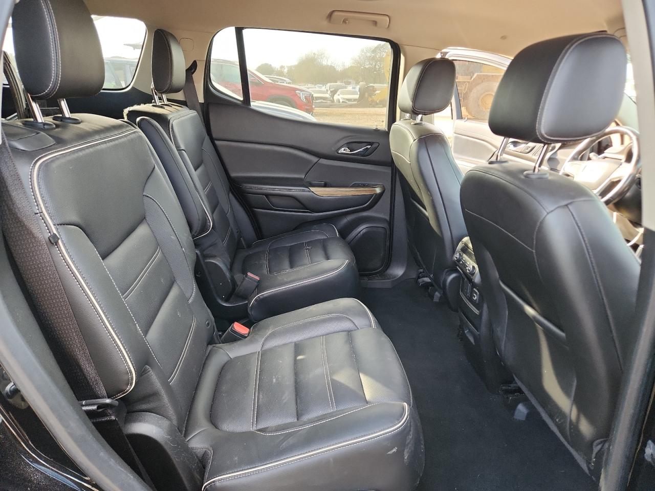 GMC Acadia Denali