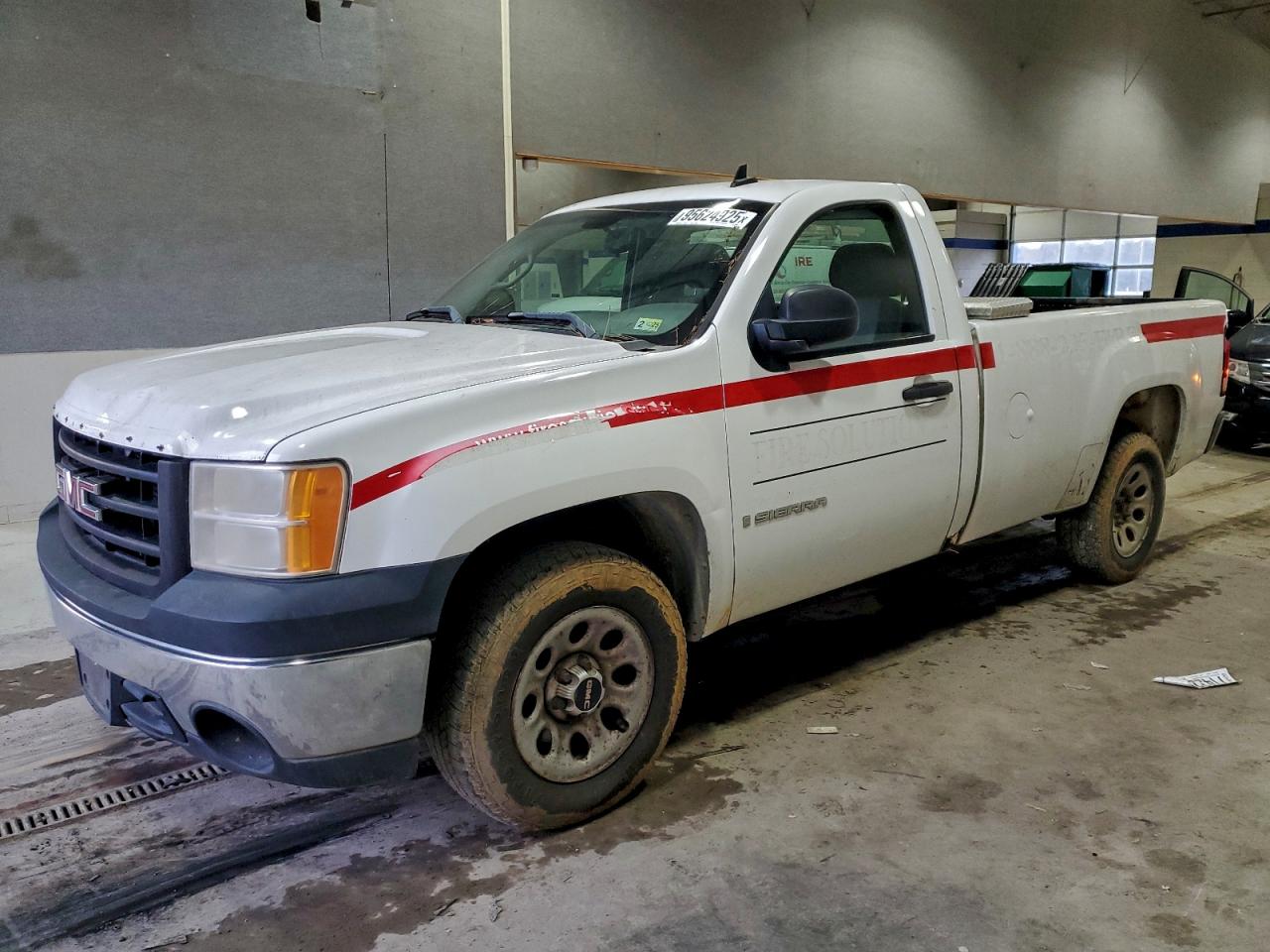Salvage GMC Sierra Image