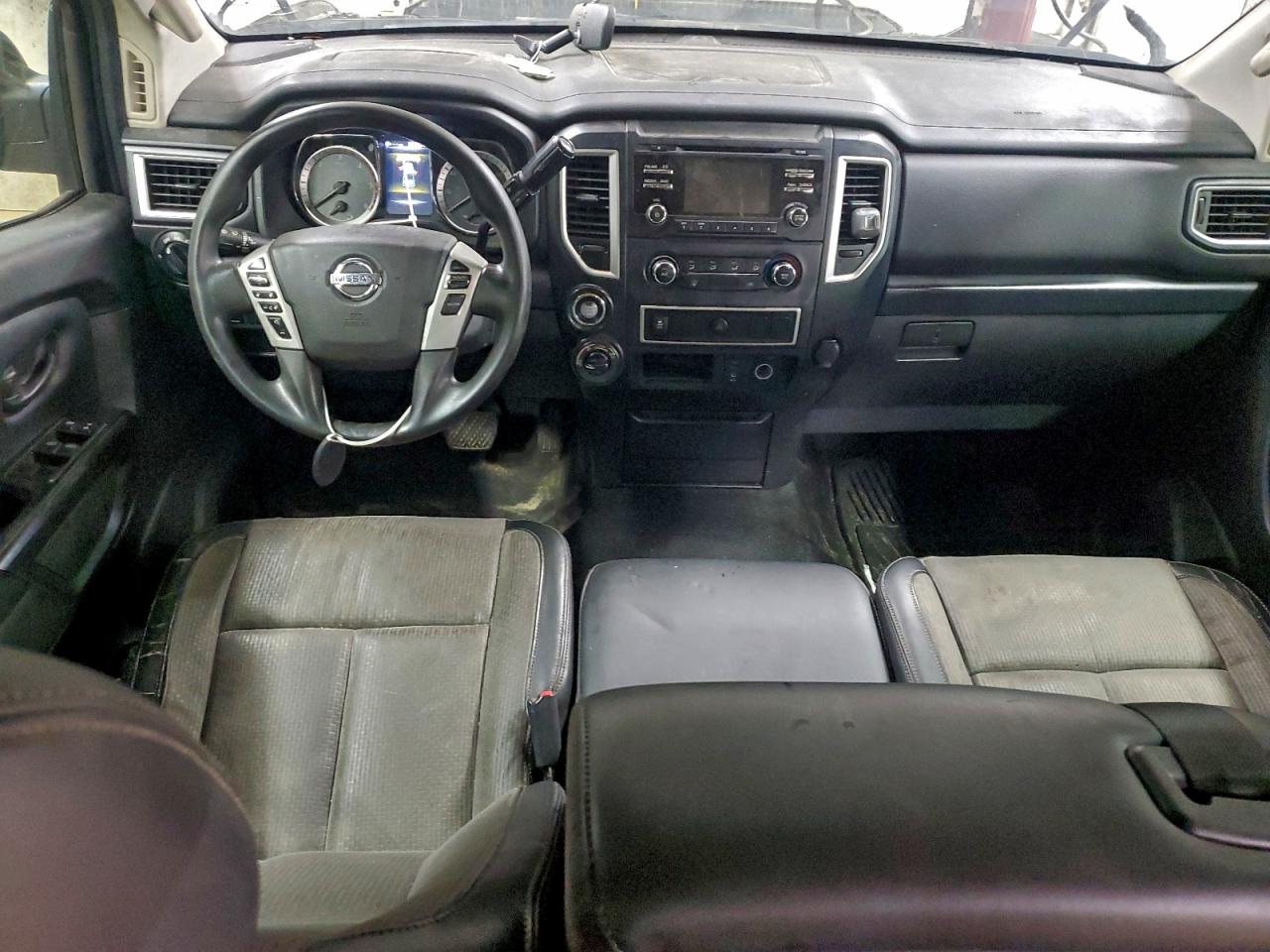 Nissan Titan S