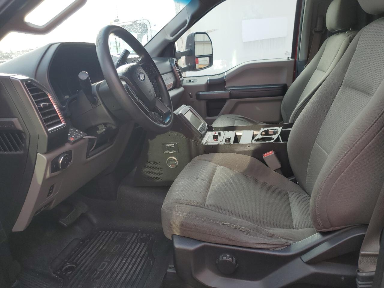 Ford F-550 Super Duty