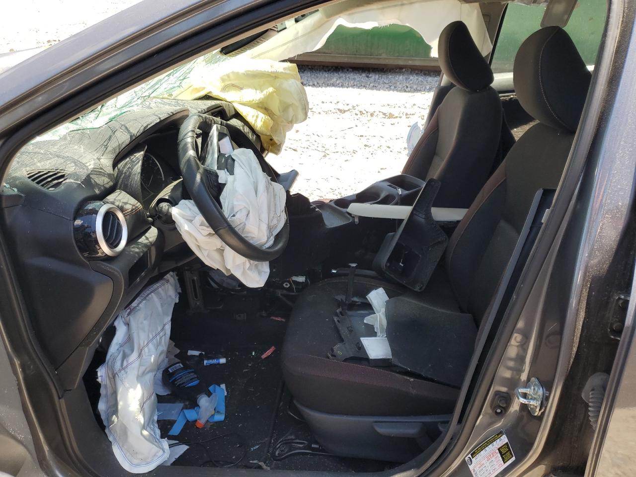 Nissan Versa Sr
