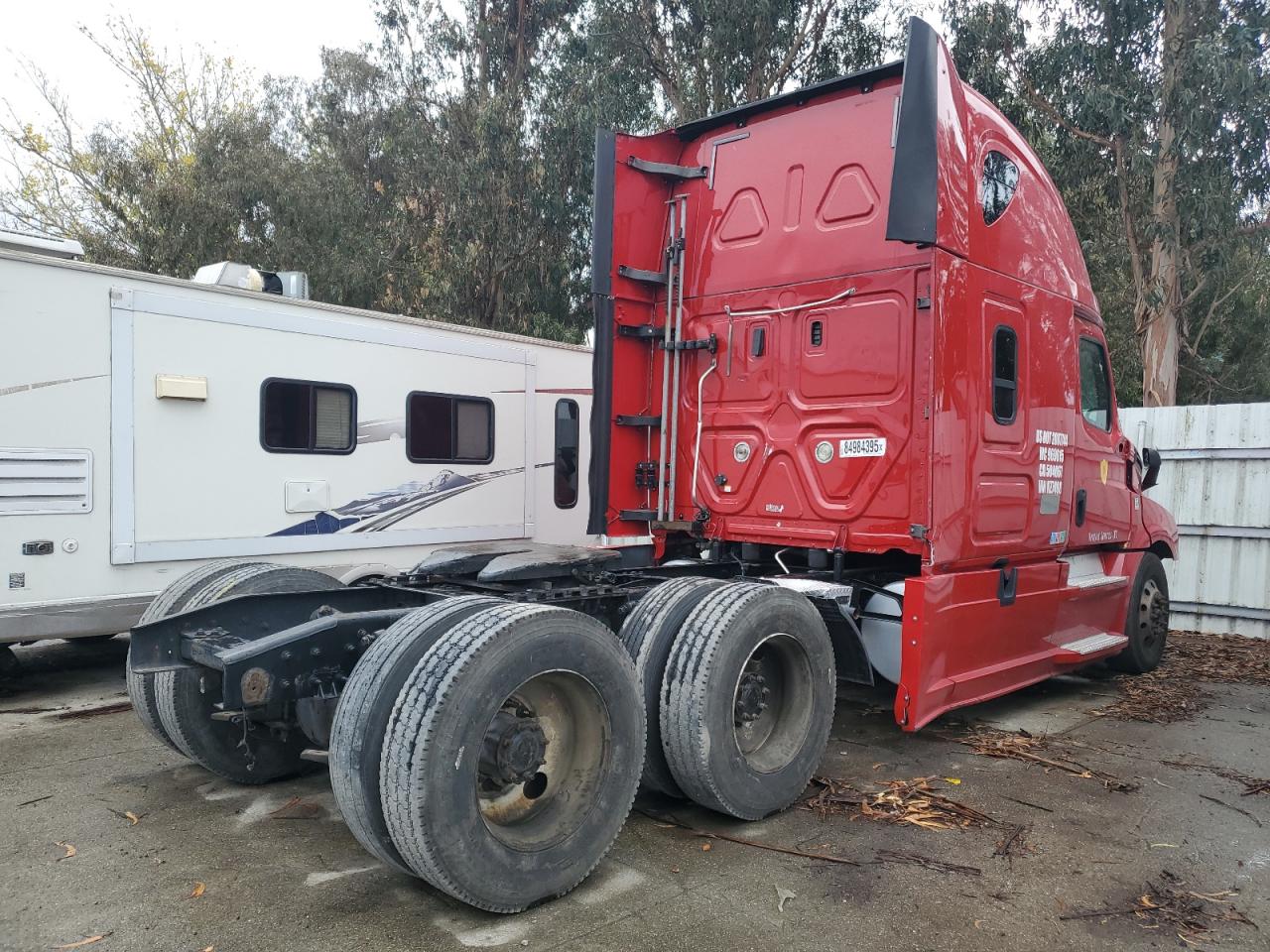 Freightliner Cascadia 1