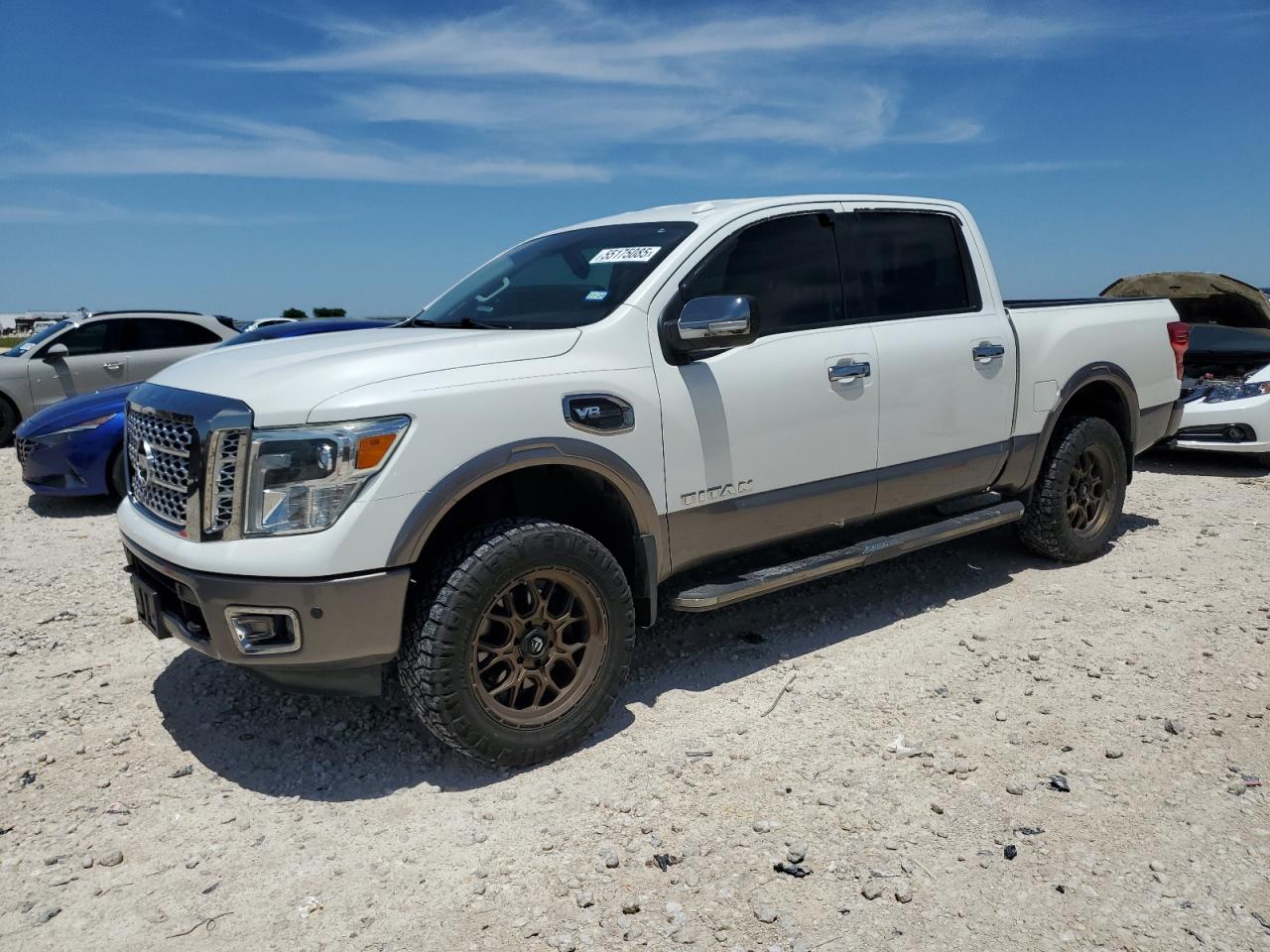 Salvage Nissan Titan Image