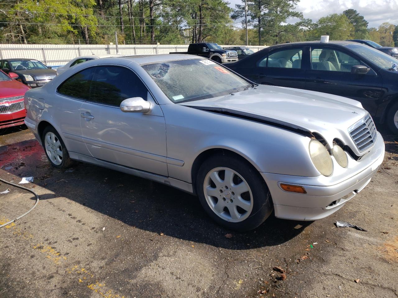 Mercedes-Benz Clk-class 320