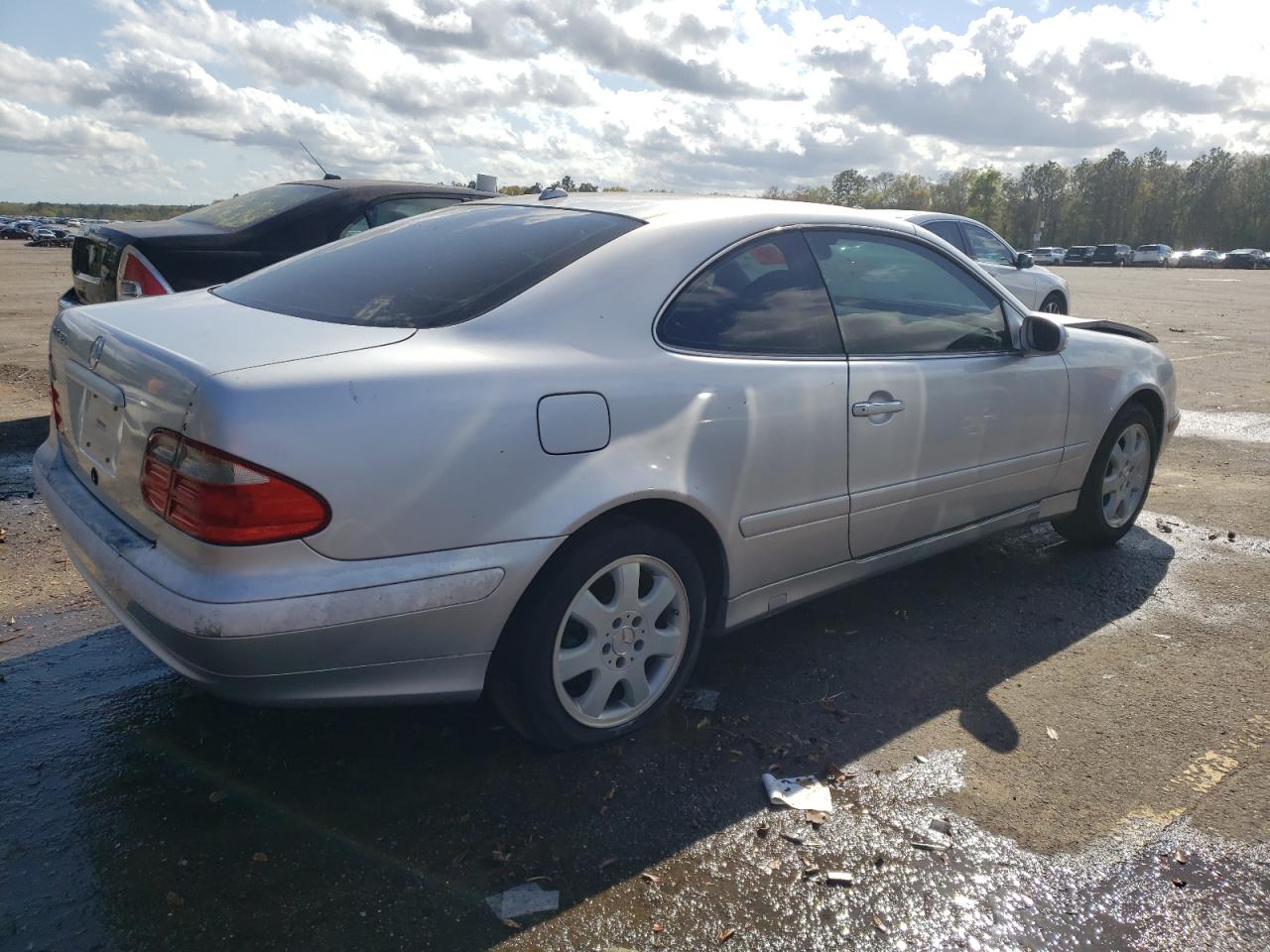 Mercedes-Benz Clk-class 320