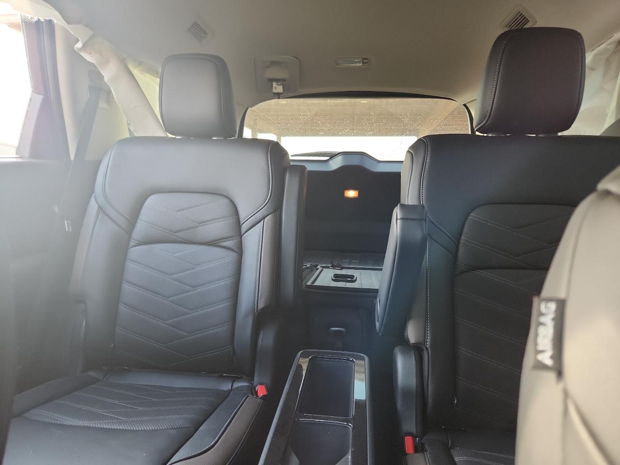 Nissan Pathfinder Platinum