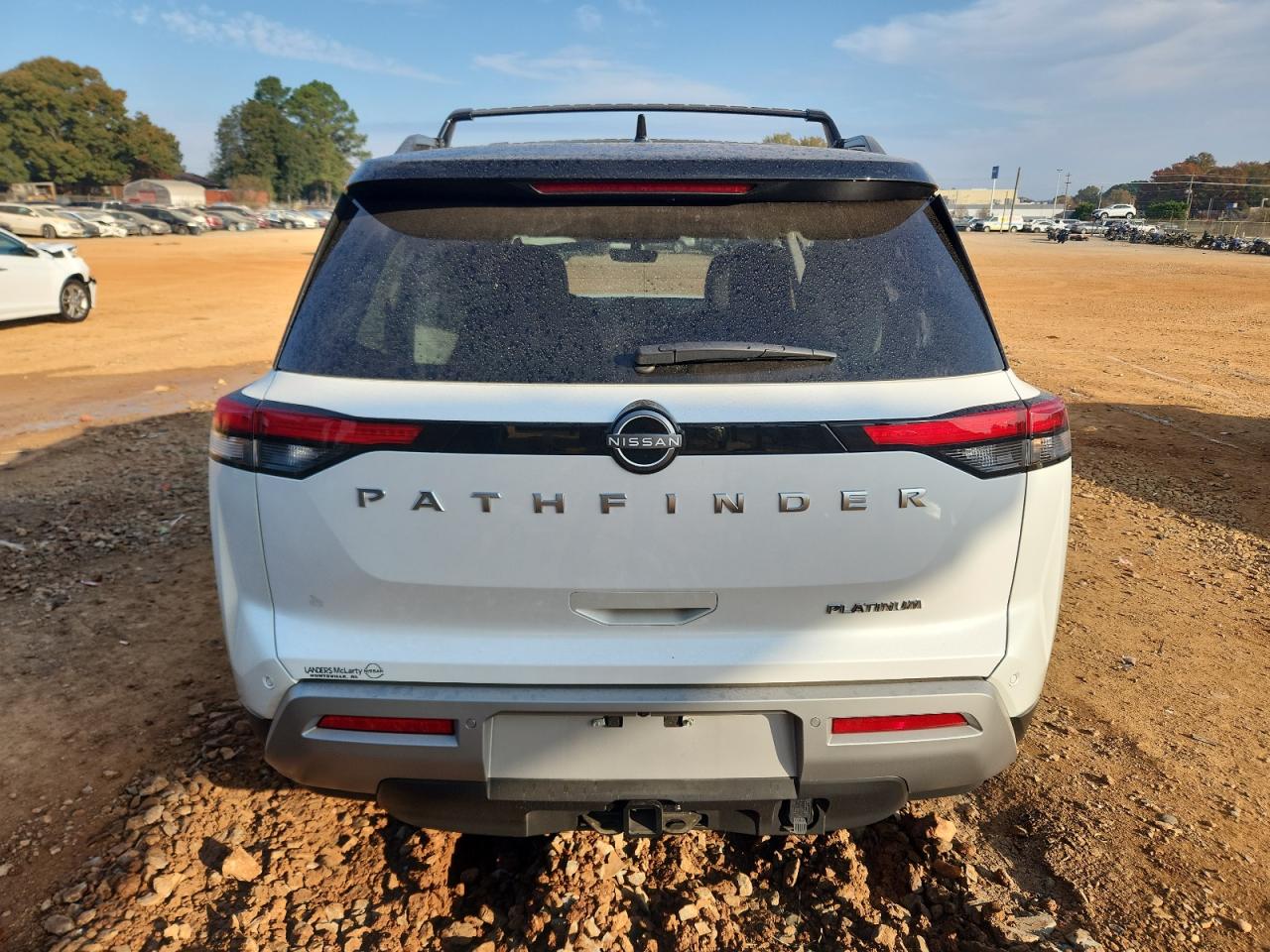 Nissan Pathfinder Platinum