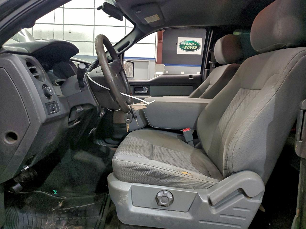 Ford F-150 Super Cab
