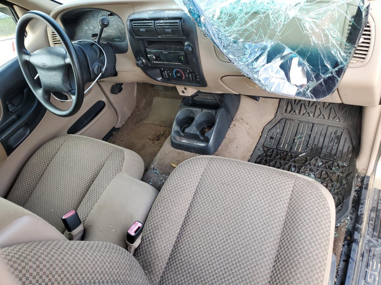 Ford Ranger Super Cab