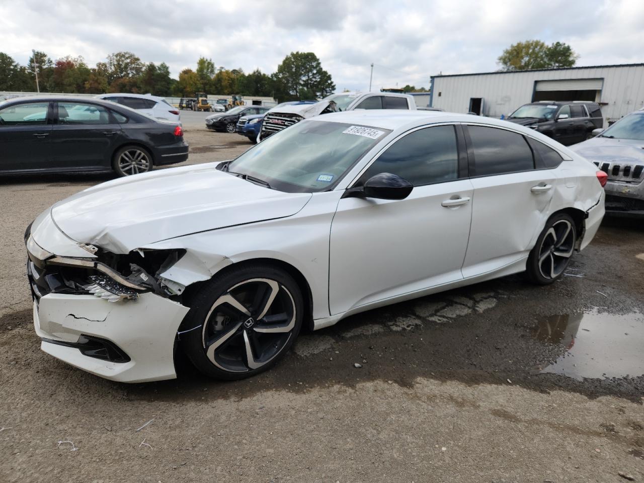 Salvage Honda Accord Image