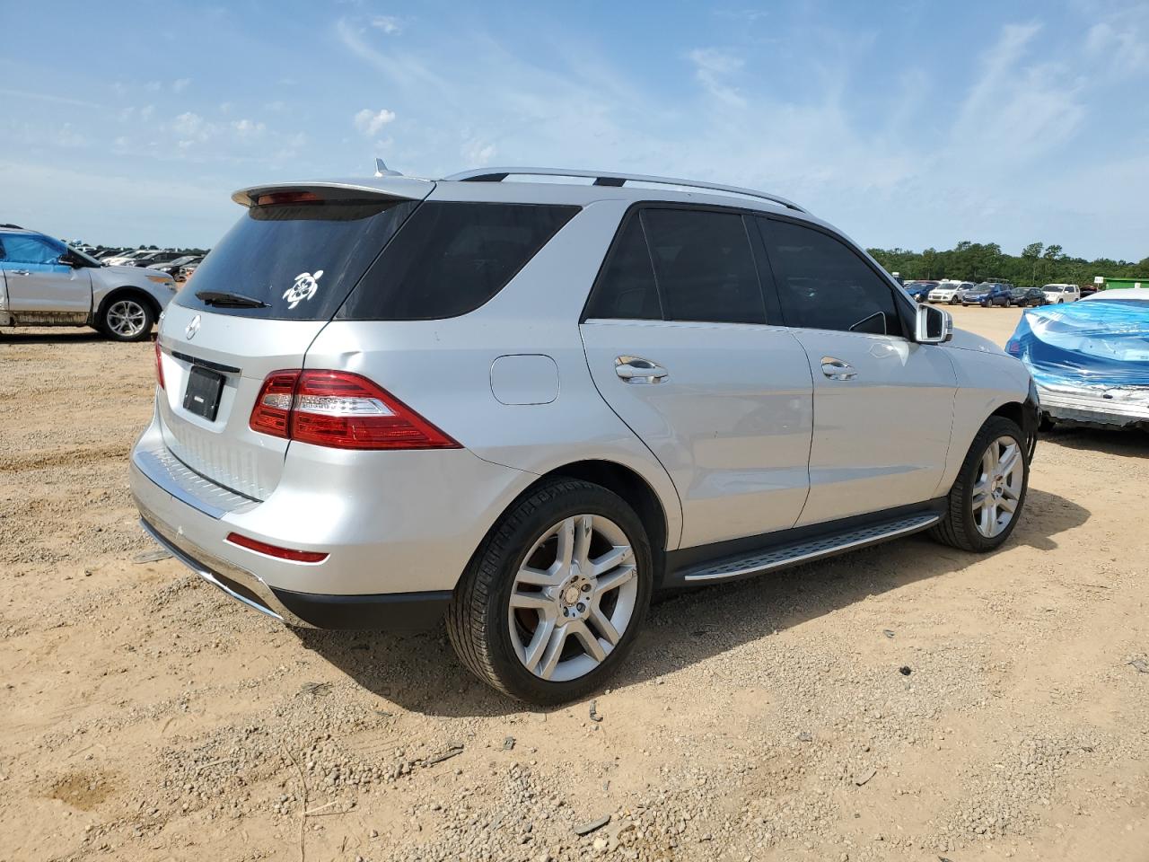 Mercedes-Benz M-Class 350
