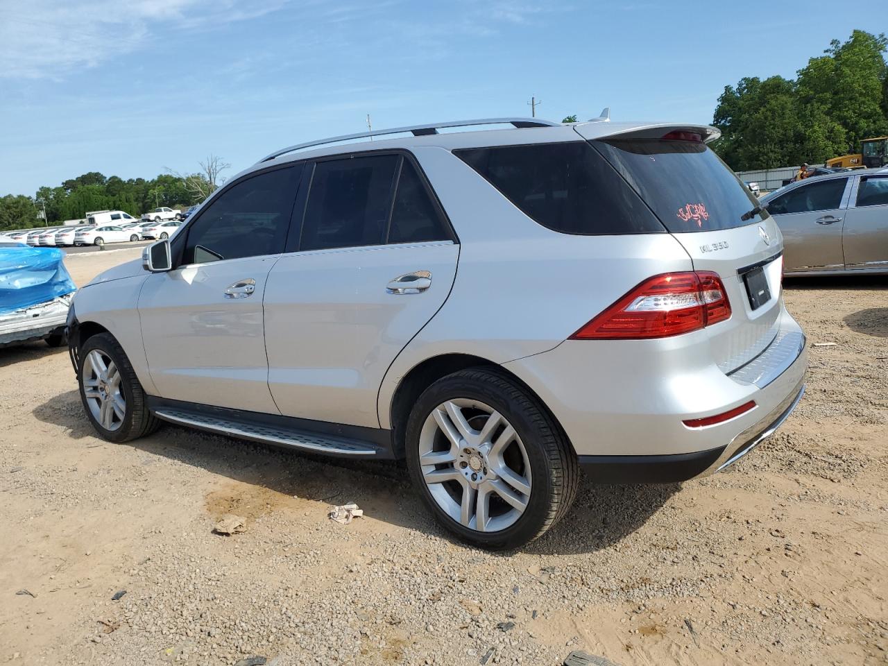 Mercedes-Benz M-Class 350