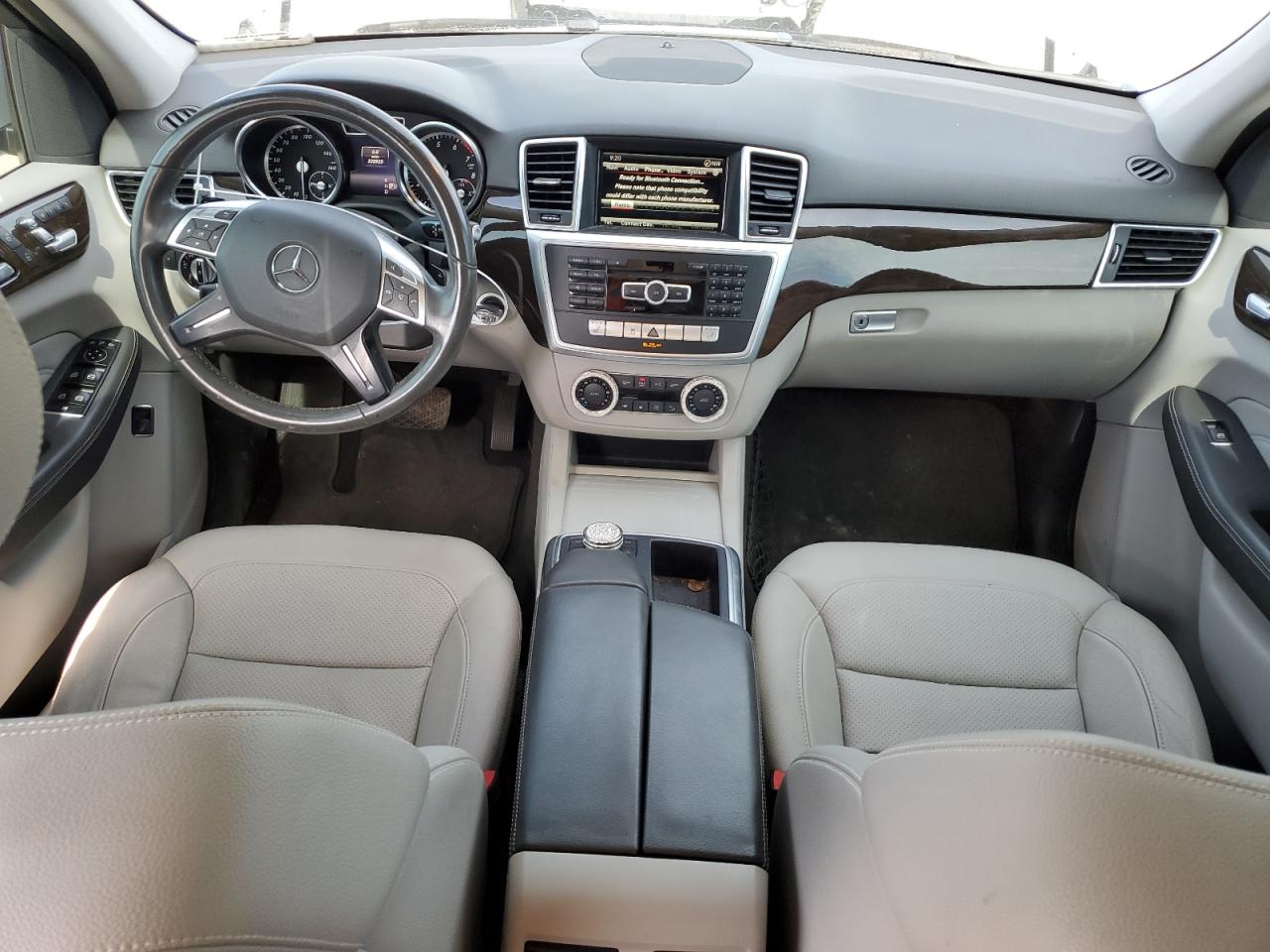 Mercedes-Benz M-Class 350