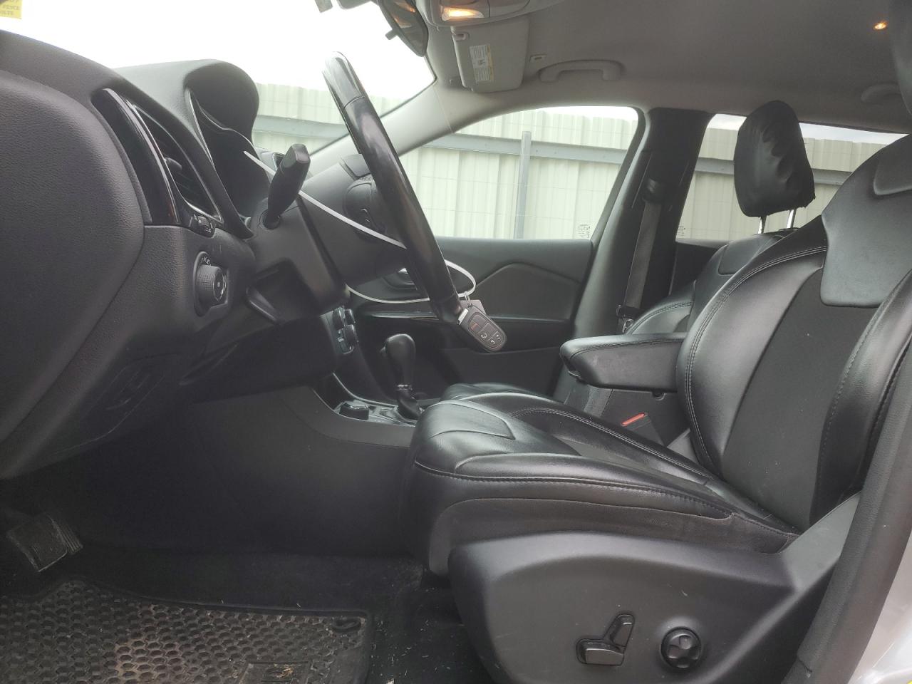 Jeep Grand Cherokee Latitude Plus