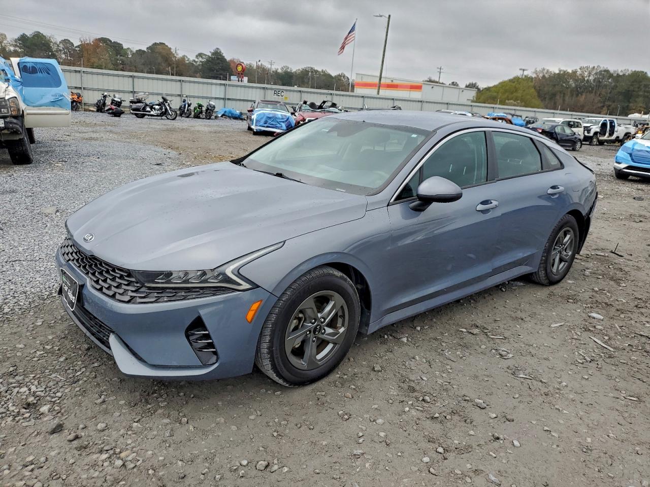 Salvage Kia K5 Image