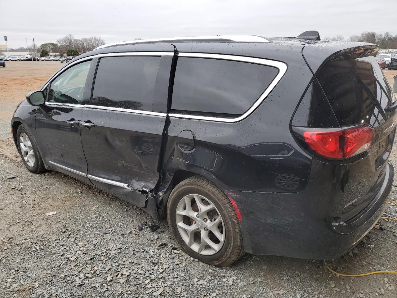 Chrysler Pacifica Touring L Plus