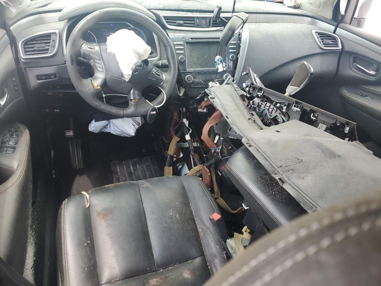 Nissan Murano S