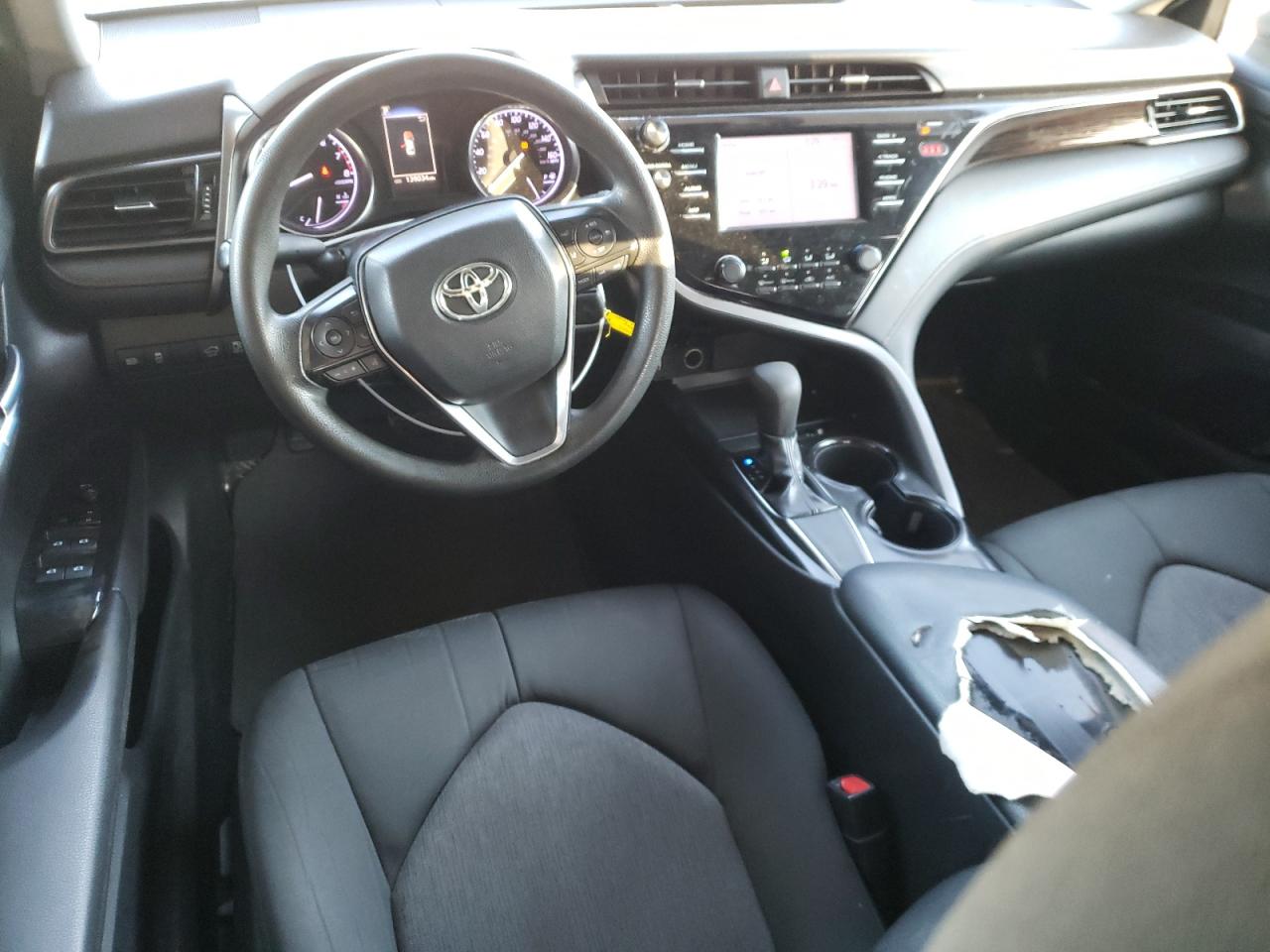 Toyota Camry L