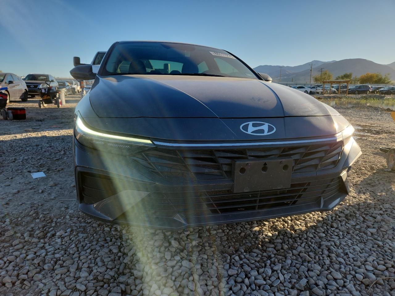 Hyundai ELANTRA Blue