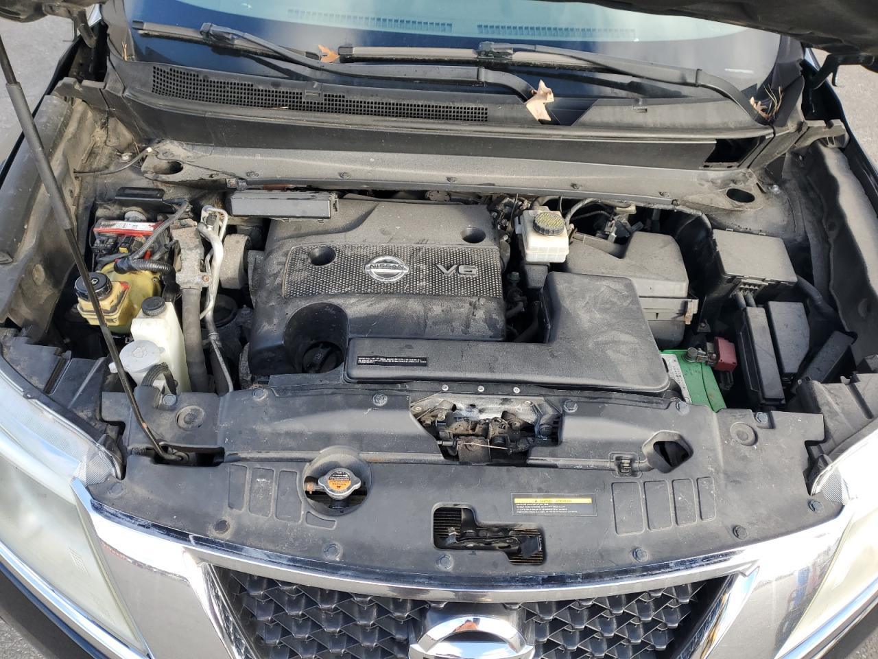 Nissan Pathfinder S