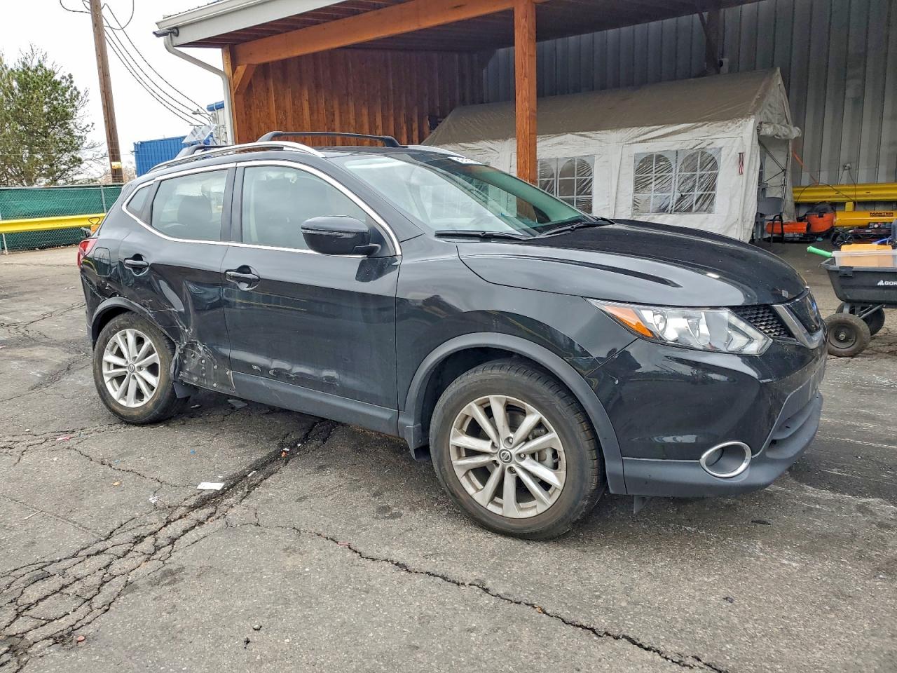 Nissan Rogue S