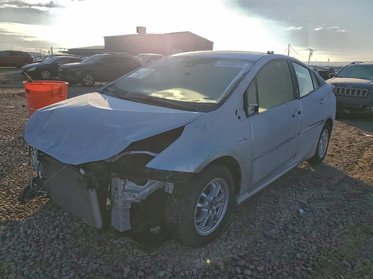 Salvage Toyota Prius Image