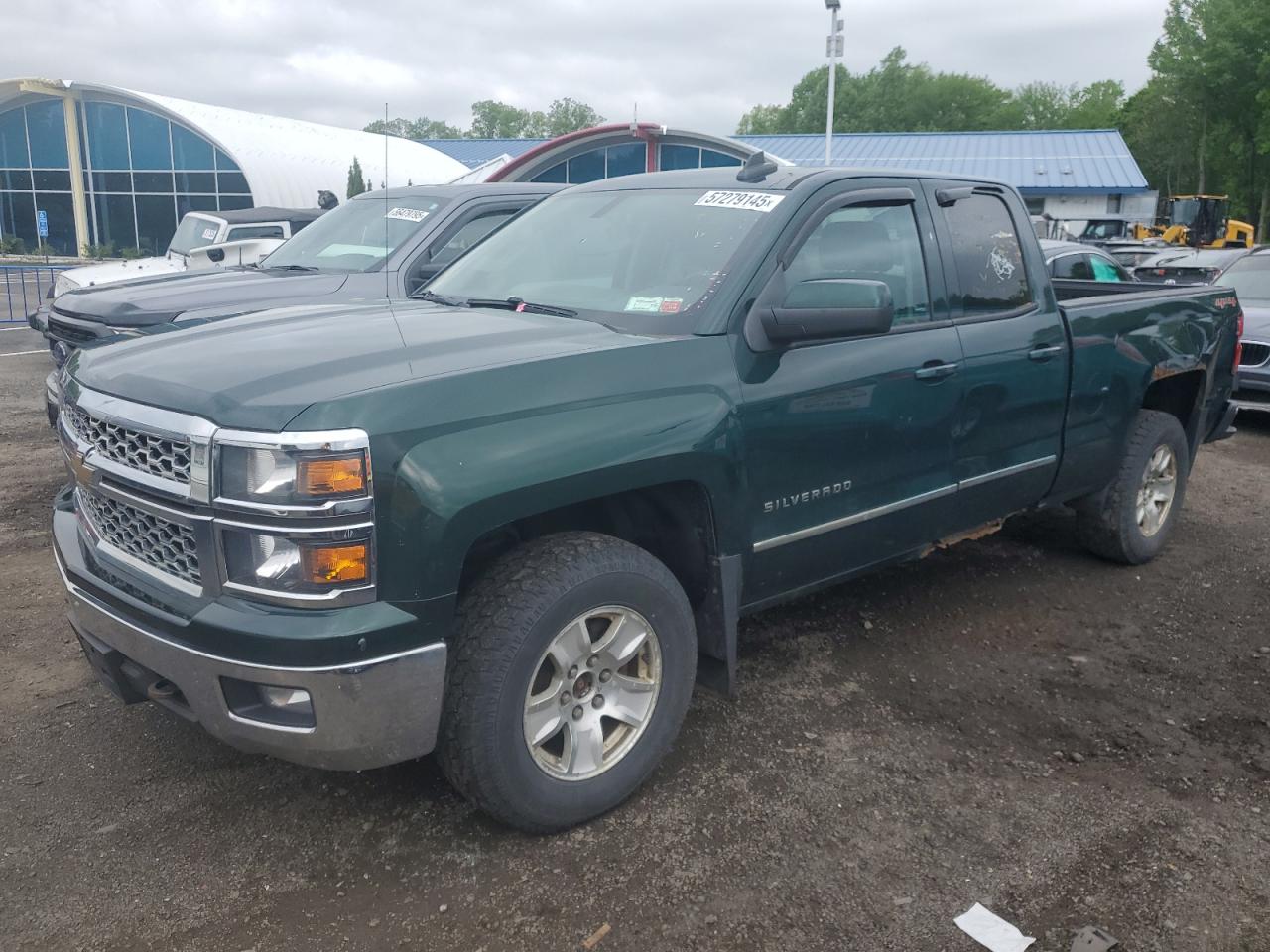 Salvage Chevrolet Silverado Image
