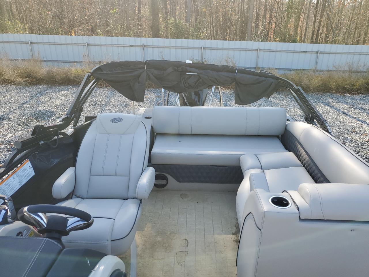 Barletta Pontoon