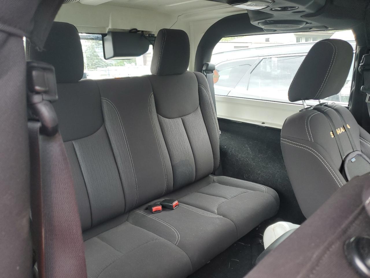 Jep Wrangler Sahara