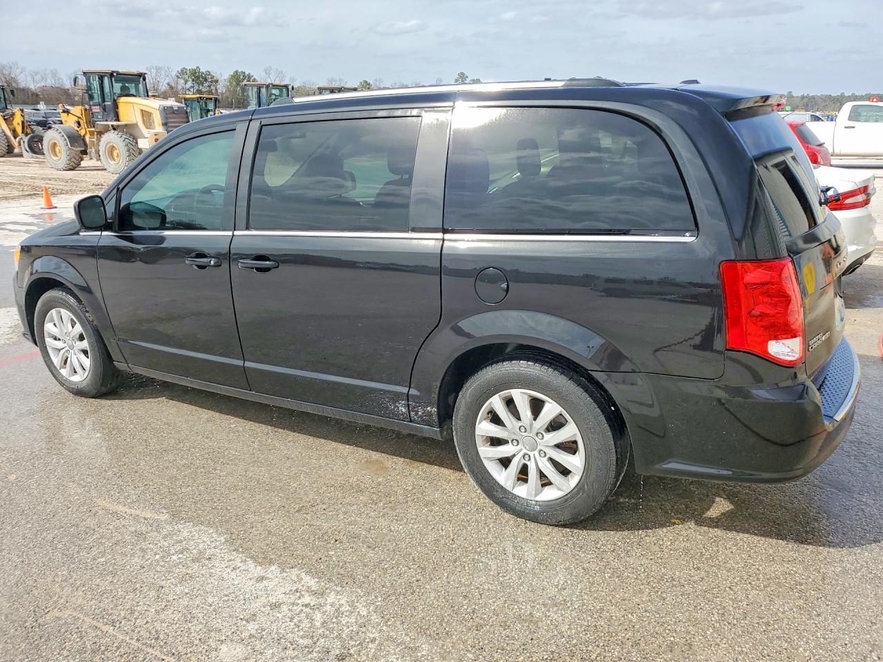 Dodge Caravan Sxt