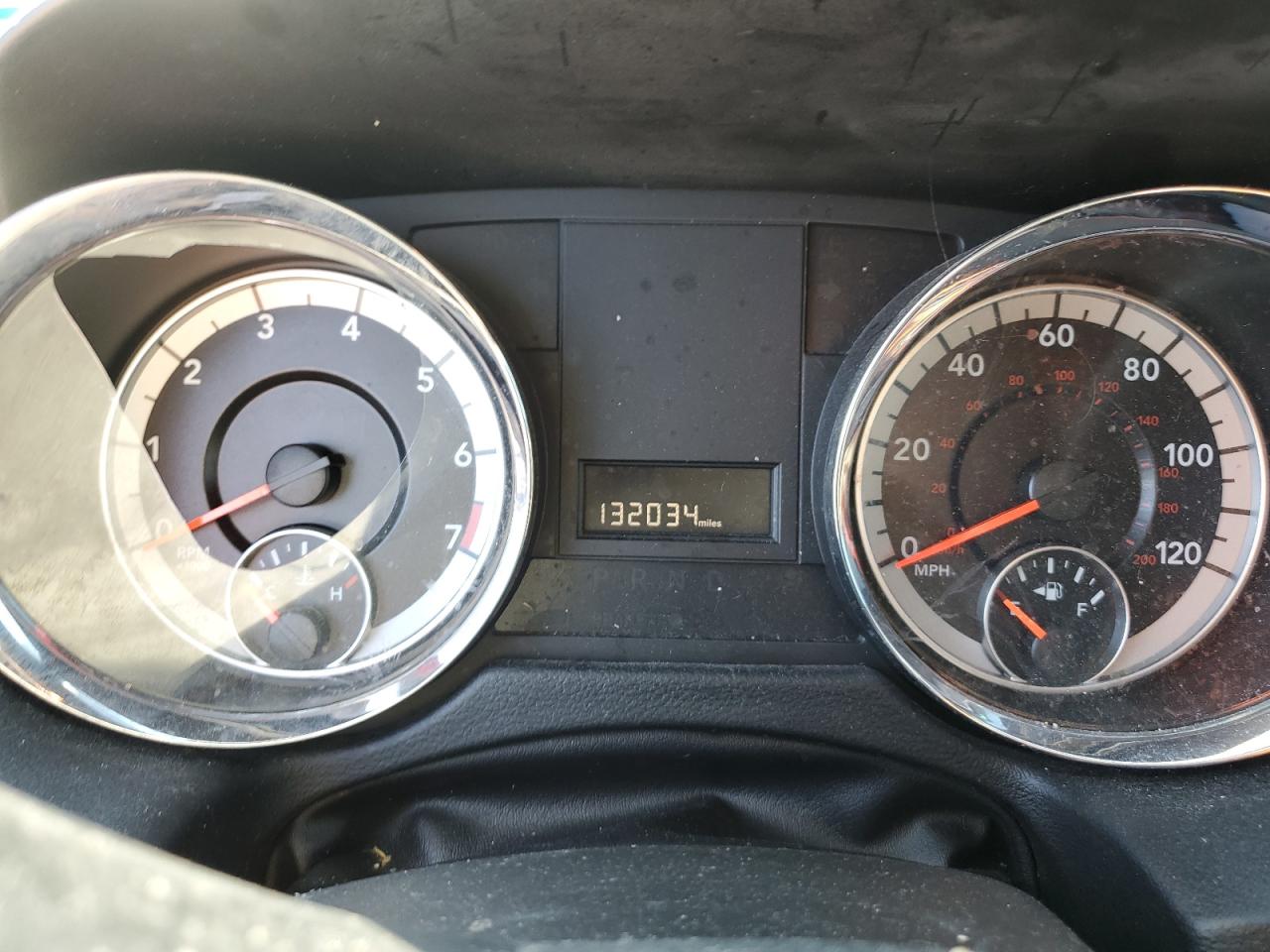 Dodge Caravan Sxt