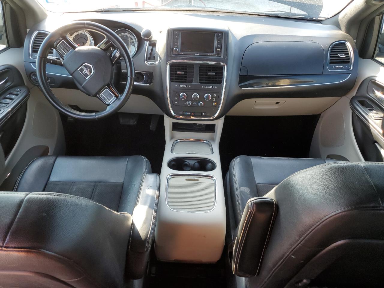 Dodge Caravan Sxt