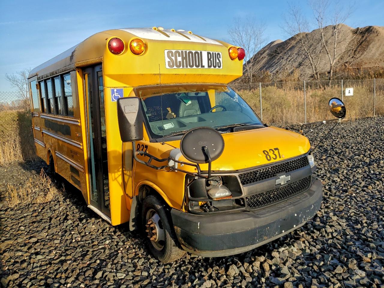Salvage Chevrolet Express Image