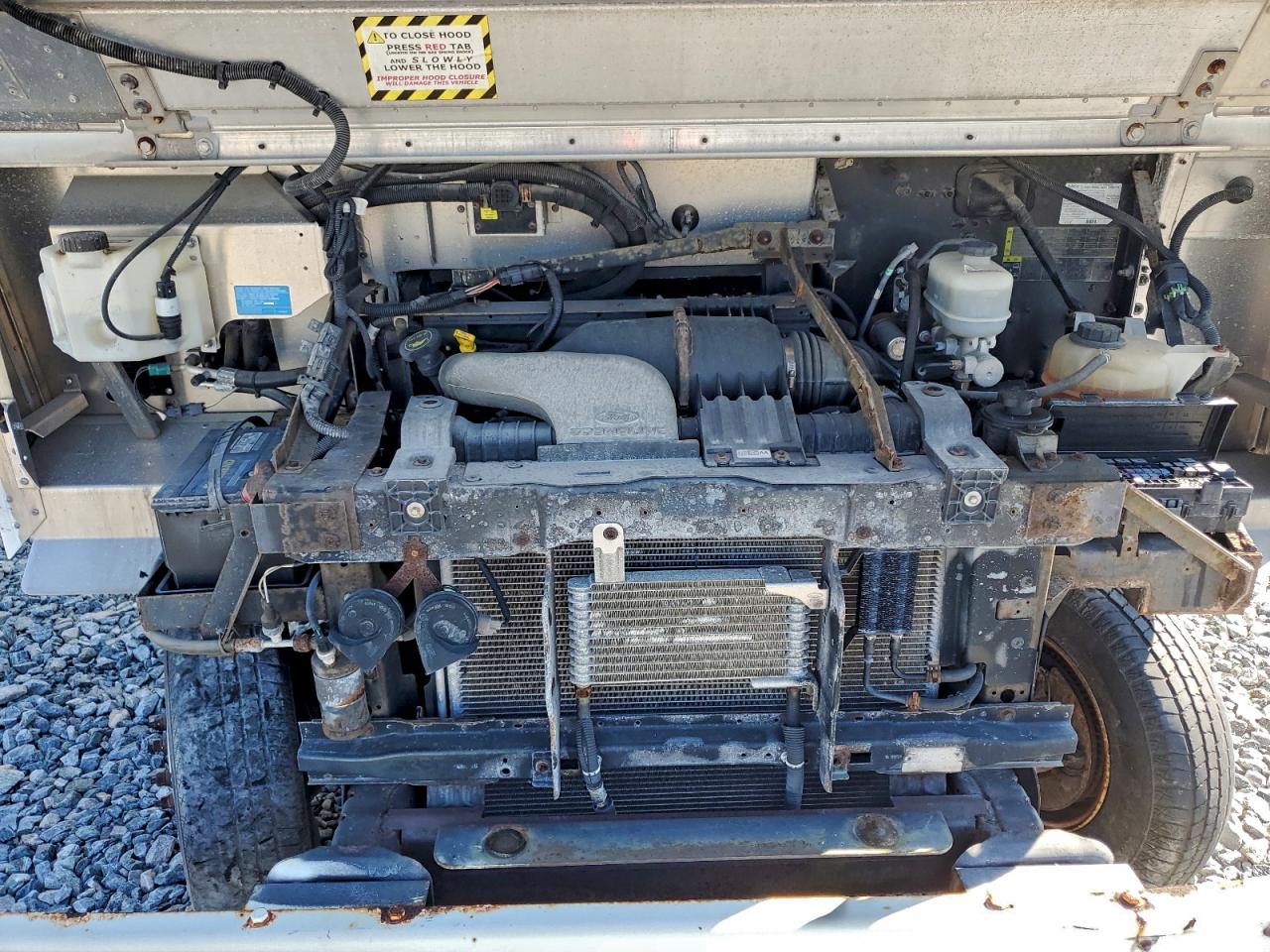 Ford Econoline E350 Super Duty Stripped Chassis
