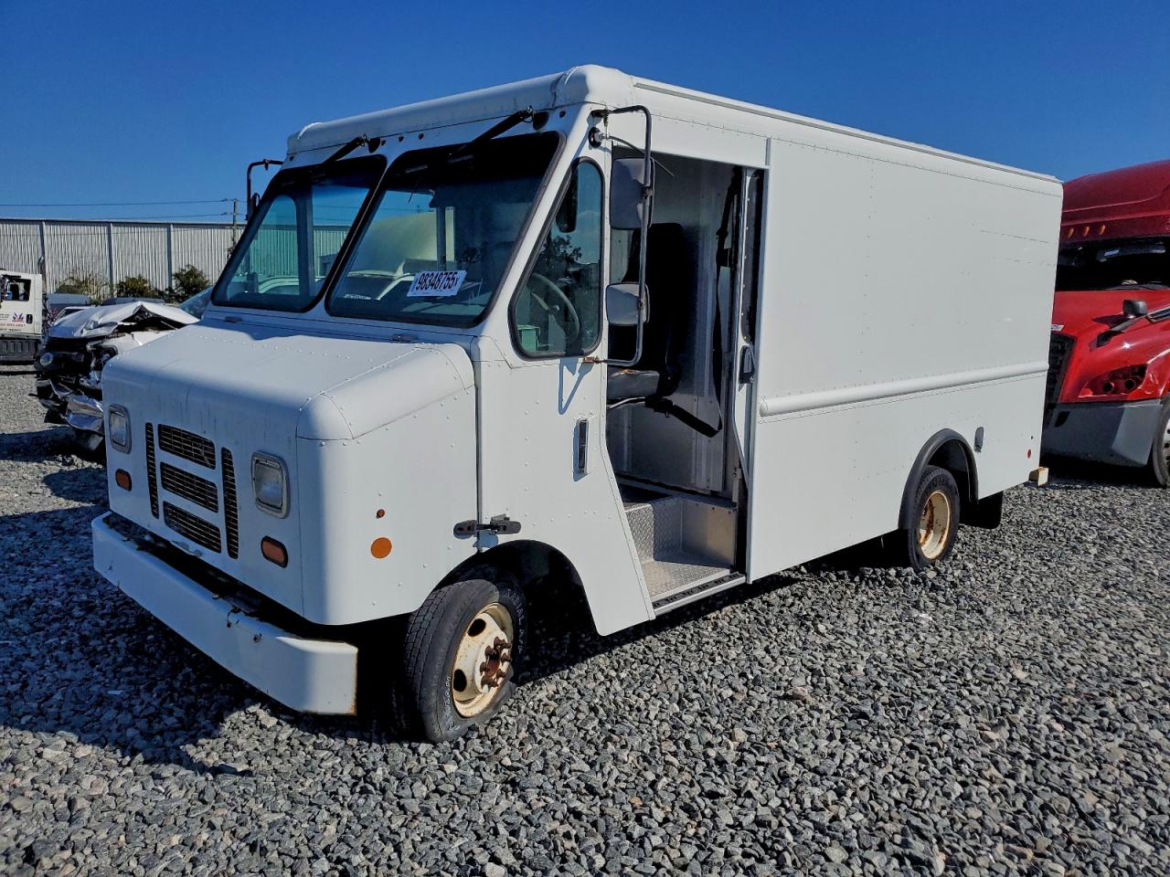 Salvage Ford Econoline Image