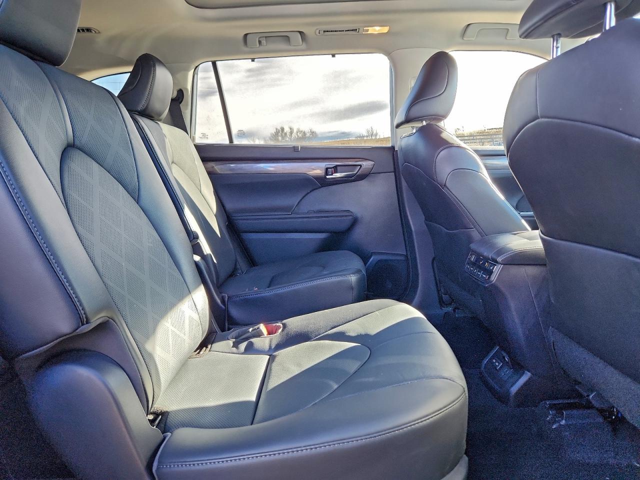 Toyota Highlander Platinum