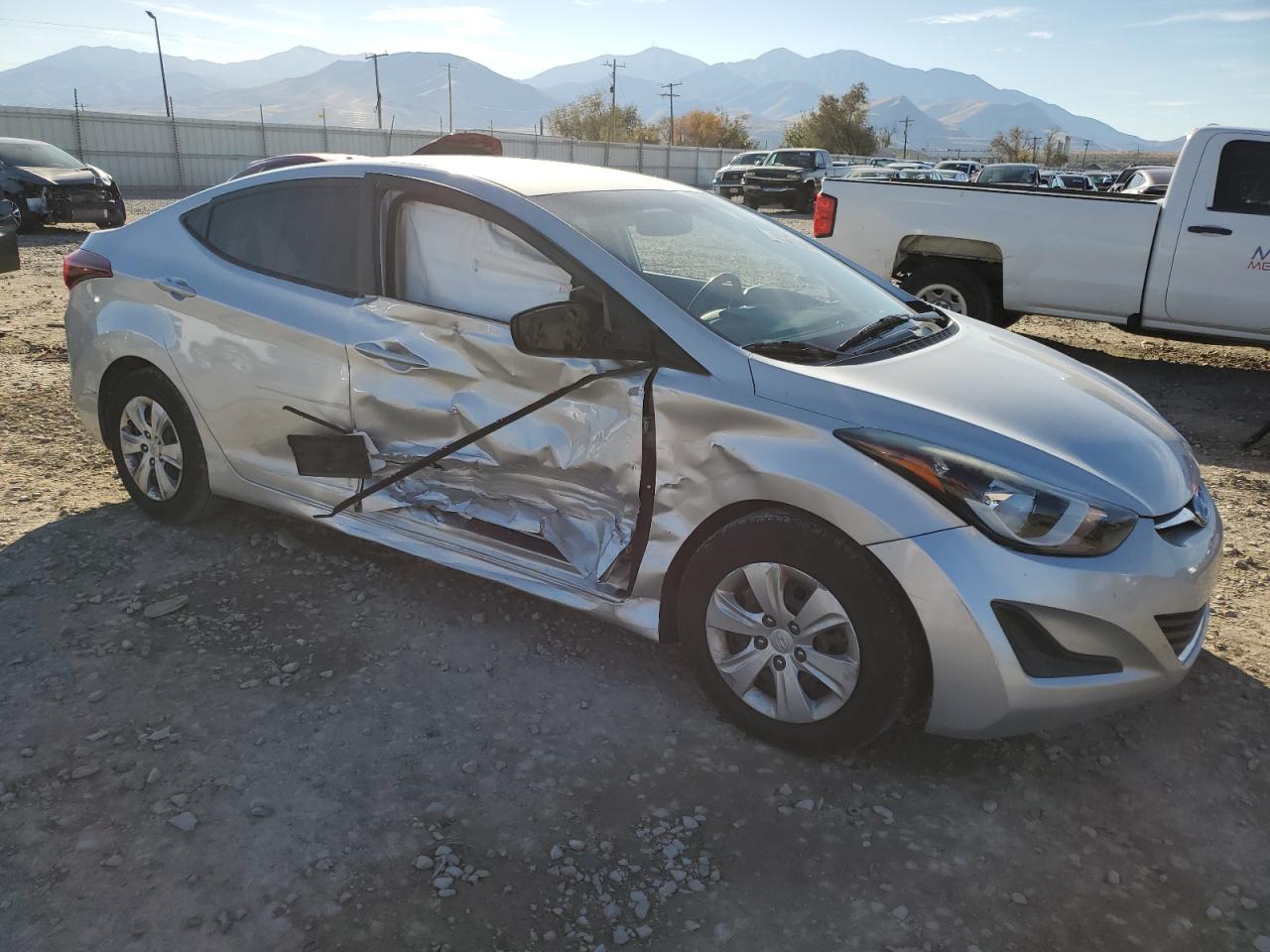 Hyundai ELANTRA Se