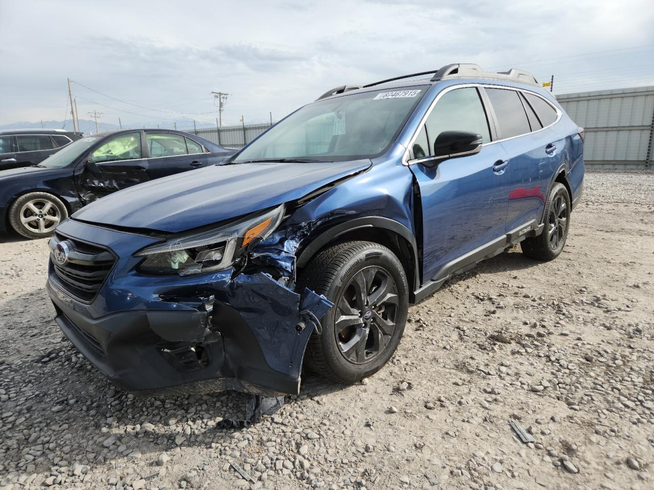 Salvage Subaru Outback Image