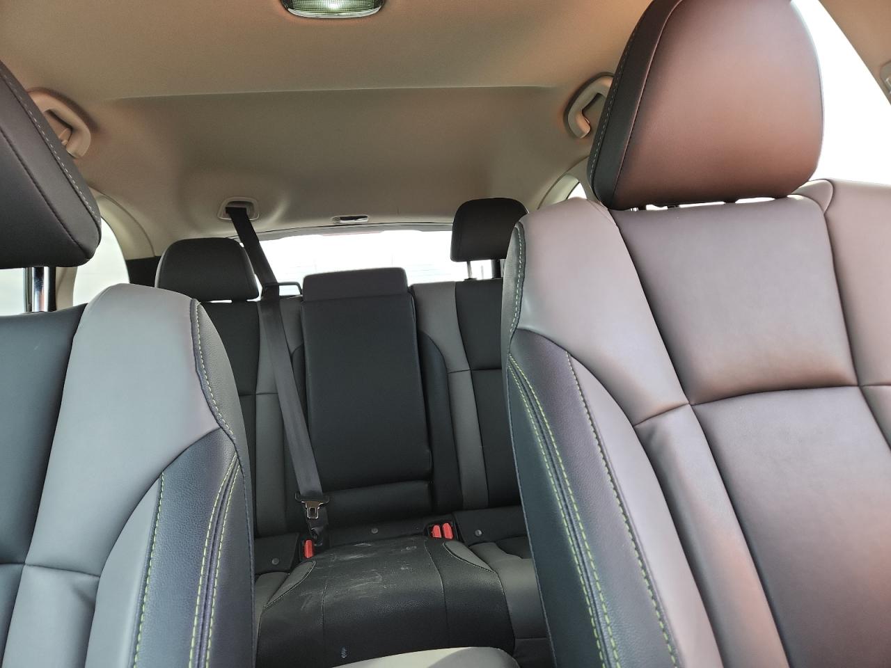 Subaru Outback Onyx Edition Xt