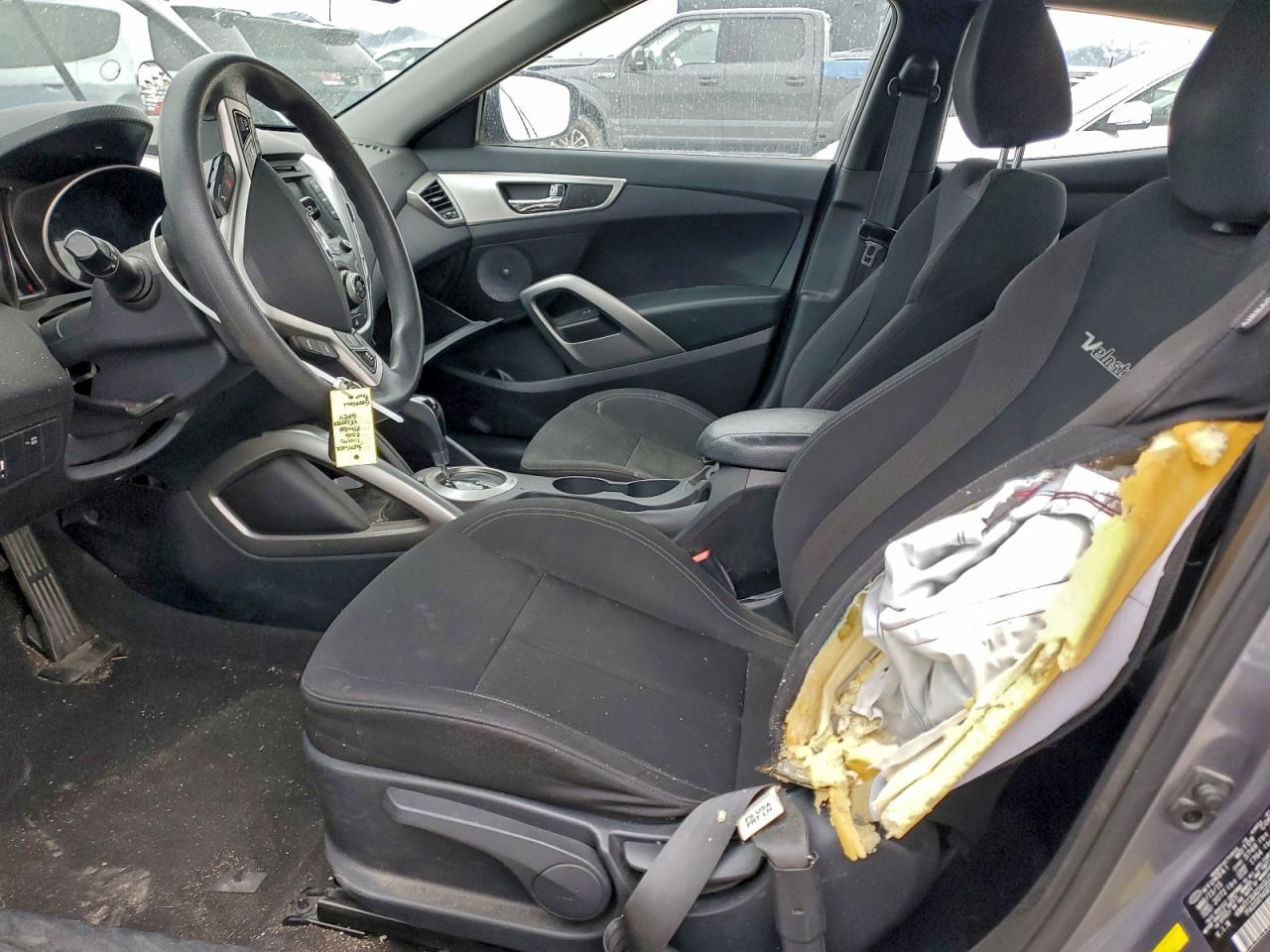Hyundai VELOSTER