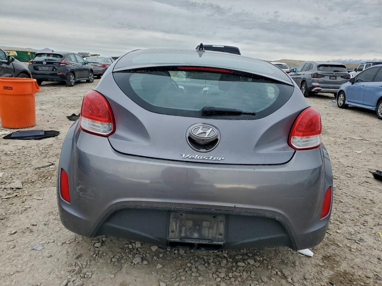 Hyundai VELOSTER