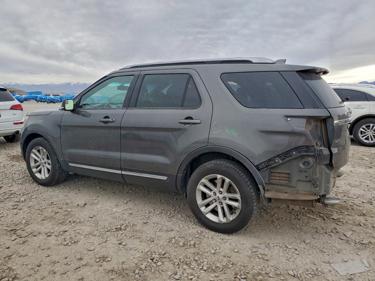 Ford Explorer Xlt