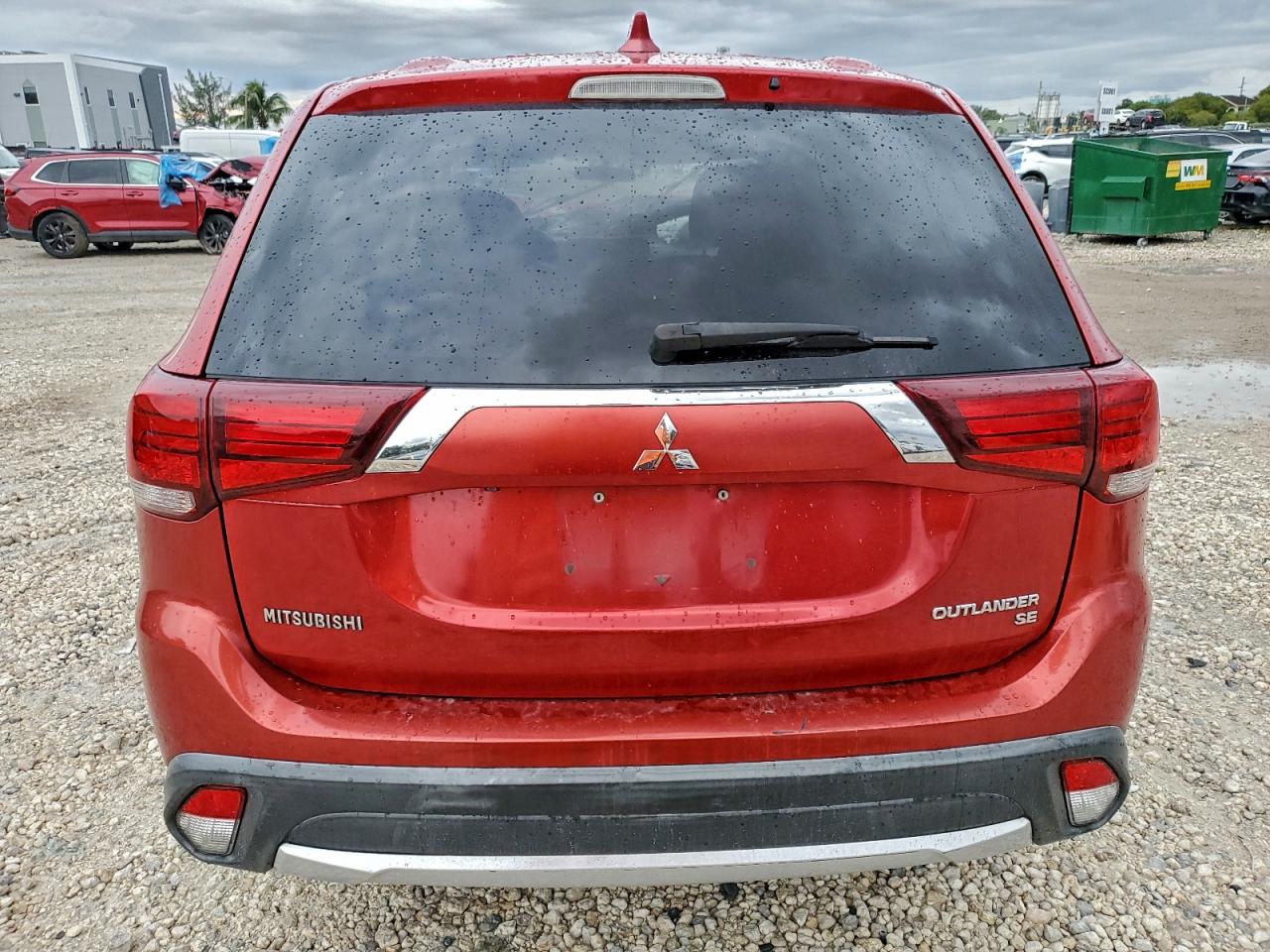 Mitsubishi Outlander Se