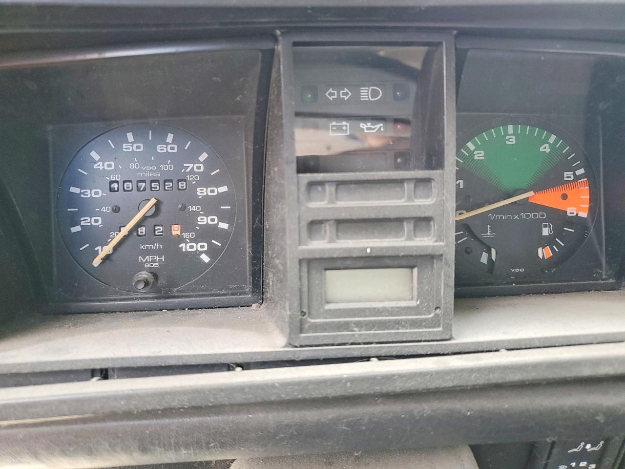 Volkswagen Minivan Bus
