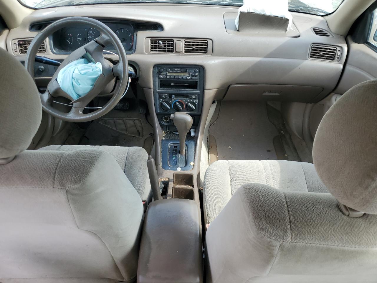 Toyota Camry Ce